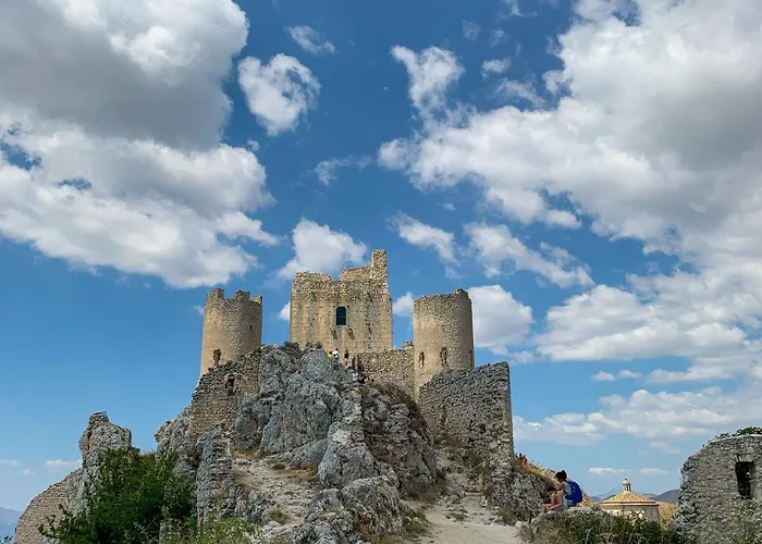 Via Roma 19 * Кастель-дель-Монте